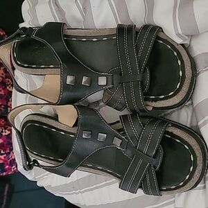 Naturalizer black with silver embellishments